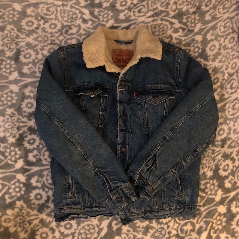 Men’s Medium Levi’s Red Tag Denim Jacket